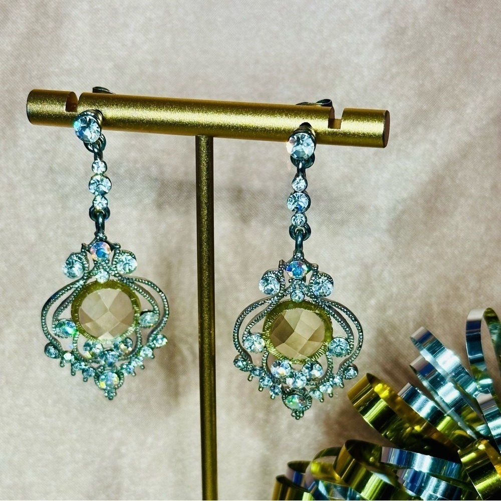 Statement Dangling Rhinestone Earrings - Picture 4 of 15